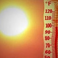 Как помочь малышу пережить летнюю жару