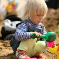 Чем полезны детям игры с песком, игры в песочнице