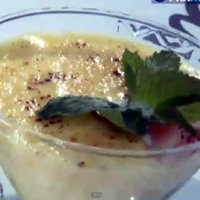 Ванильно-сливочное мороженое в лимонном соусе: видео